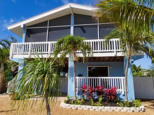 $849,000 | 87 Marina Avenue, Key Largo, FL 33037