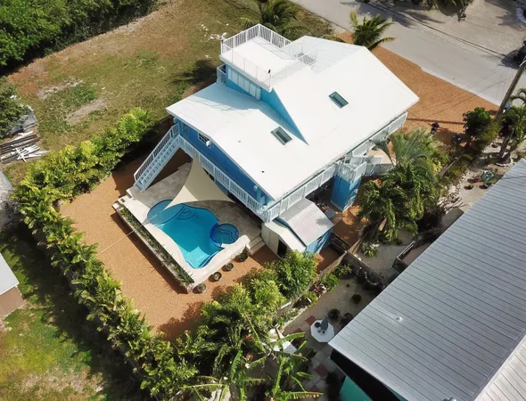 $849,000 | 87 Marina Avenue, Key Largo, FL 33037