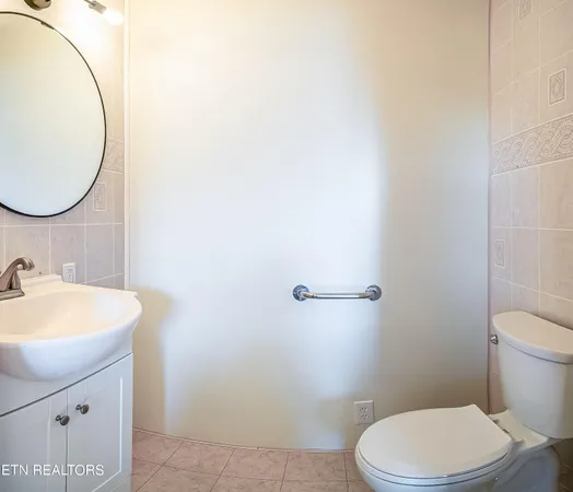 $324,900 | 8029 Sharp Road, Powell, TN 37849