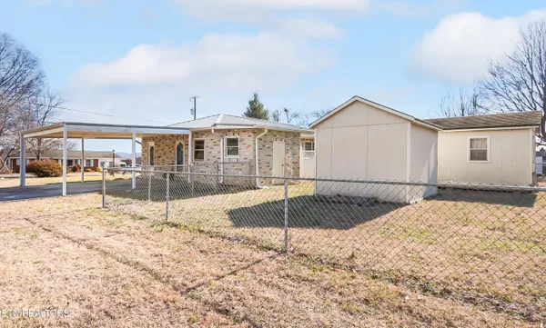 $324,900 | 8029 Sharp Road, Powell, TN 37849