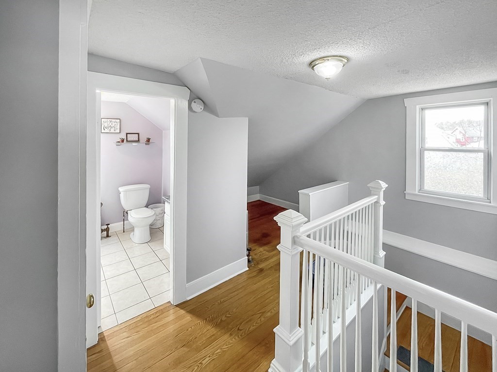 48 Audubon Street Springfield, MA 01108 - Photo 20 of 40