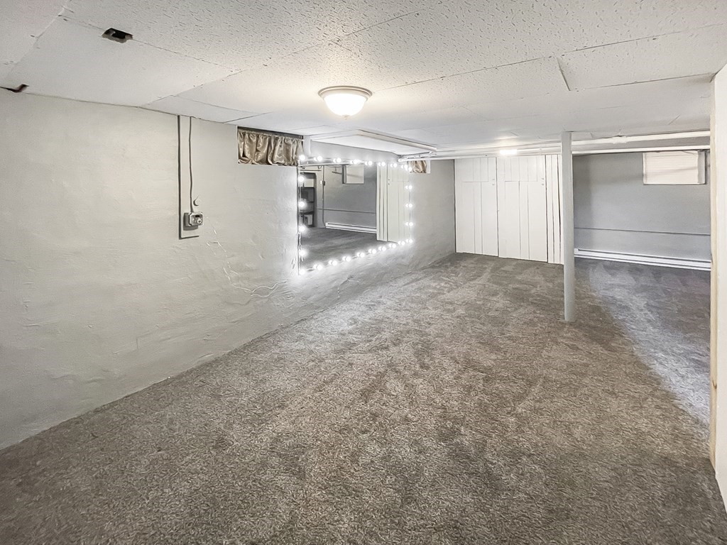 48 Audubon Street Springfield, MA 01108 - Photo 35 of 40