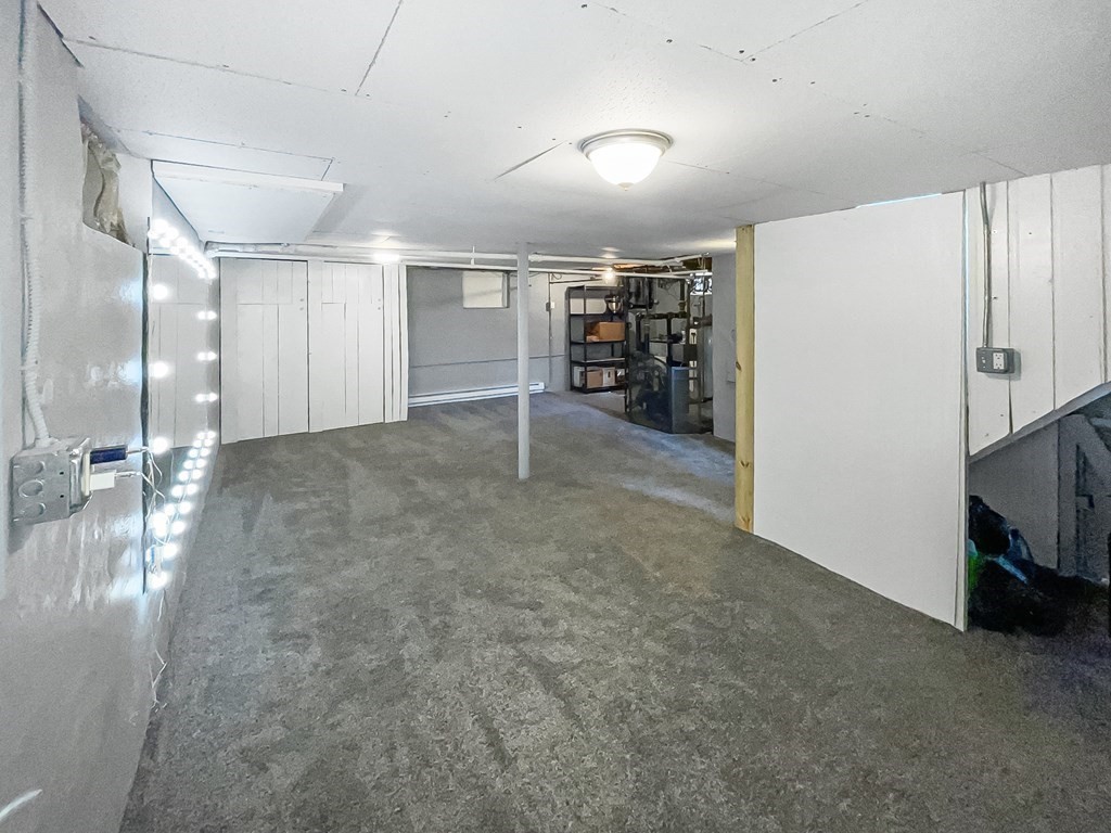 48 Audubon Street Springfield, MA 01108 - Photo 36 of 40