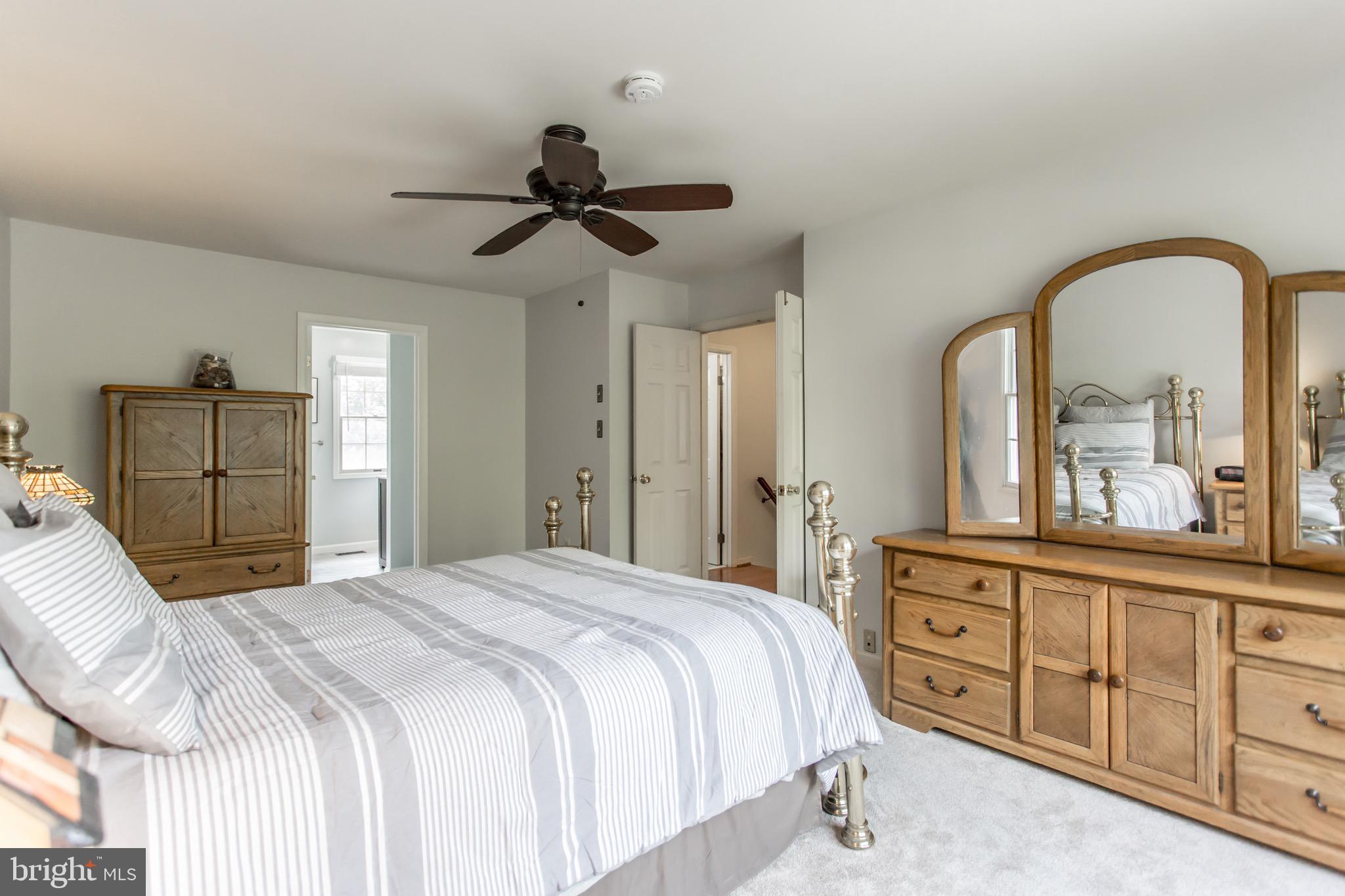 12559 Rock Ridge Road Herndon, VA 20170 - Photo 22 of 37 Gallery Image 22