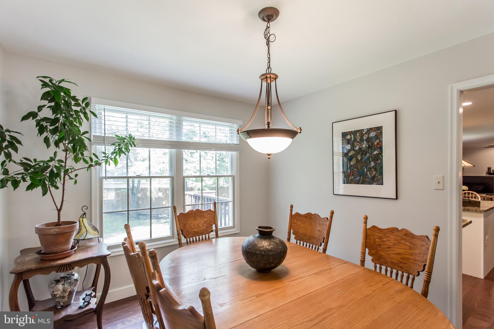 12559 Rock Ridge Road Herndon, VA 20170 - Photo 6 of 37 Gallery Image 6