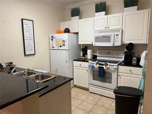 $1,900 | 2954 Lucayan Harbour Circle, Unit 107, Kissimmee, FL 34746