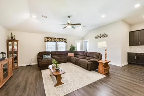 $285,000 | 22107 Juniper Crossing Drive, New Caney, TX 77357