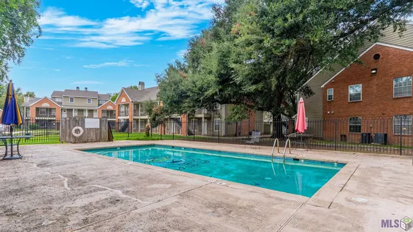 $1,700 | 4464 Highland Road, Unit 503, Baton Rouge, LA 70808