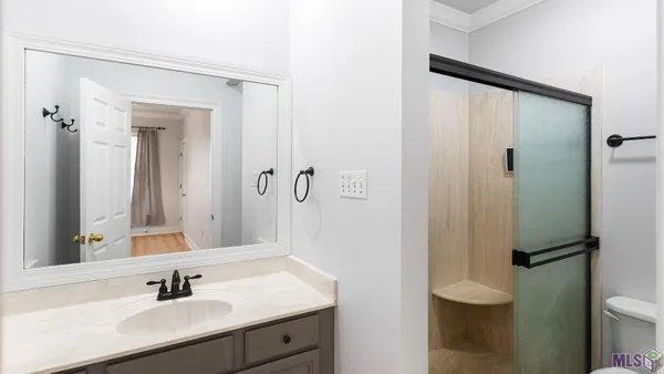 $1,700 | 4464 Highland Road, Unit 503, Baton Rouge, LA 70808