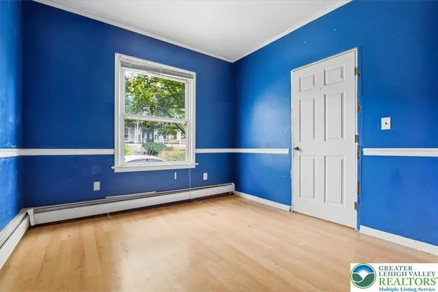 $189,000 | 507 Thomas Street, Stroudsburg, PA 18360