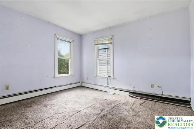 $189,000 | 507 Thomas Street, Stroudsburg, PA 18360