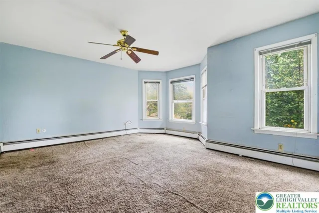 $189,000 | 507 Thomas Street, Stroudsburg, PA 18360