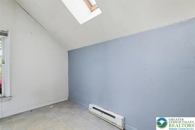 $189,000 | 507 Thomas Street, Stroudsburg, PA 18360