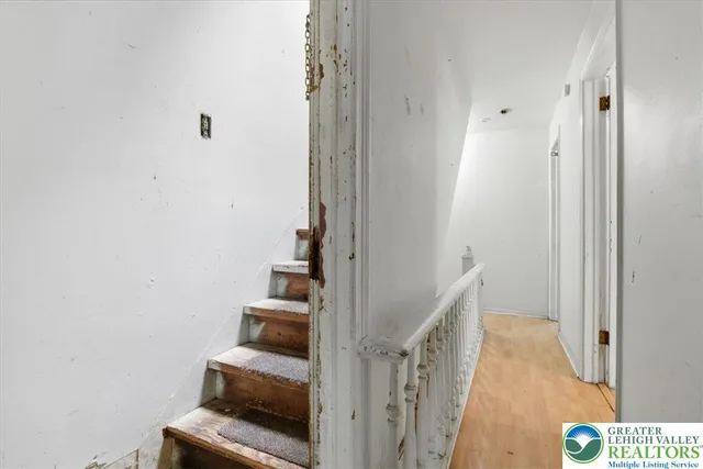 $189,000 | 507 Thomas Street, Stroudsburg, PA 18360