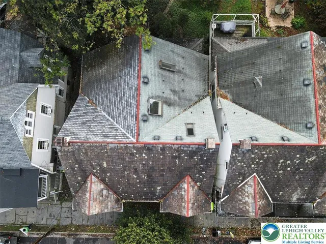 $189,000 | 507 Thomas Street, Stroudsburg, PA 18360