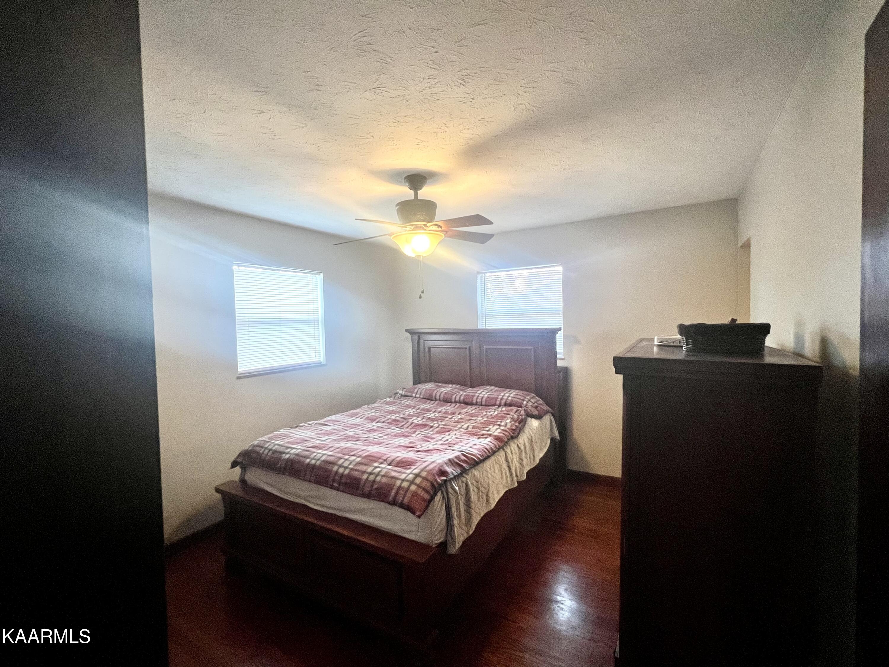 7240 Oakmeade Road Powell, TN 37849 - Photo 12 of 16 4AB50D69-2A95-4470-BE7E-0C140A02848B