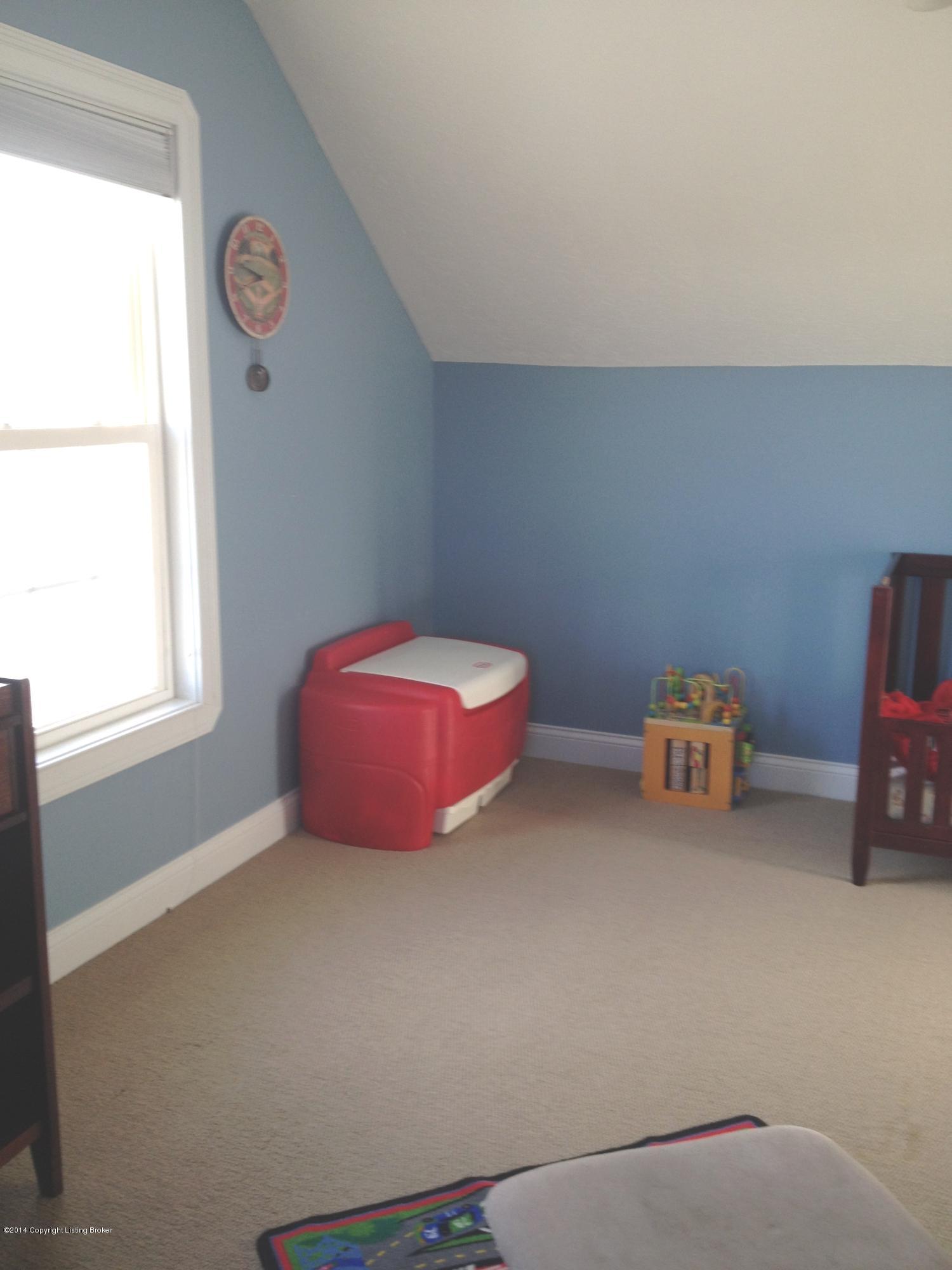 697 Liberty Road Battletown, KY 40104 - Photo 20 of 55 Bed 3 View 3