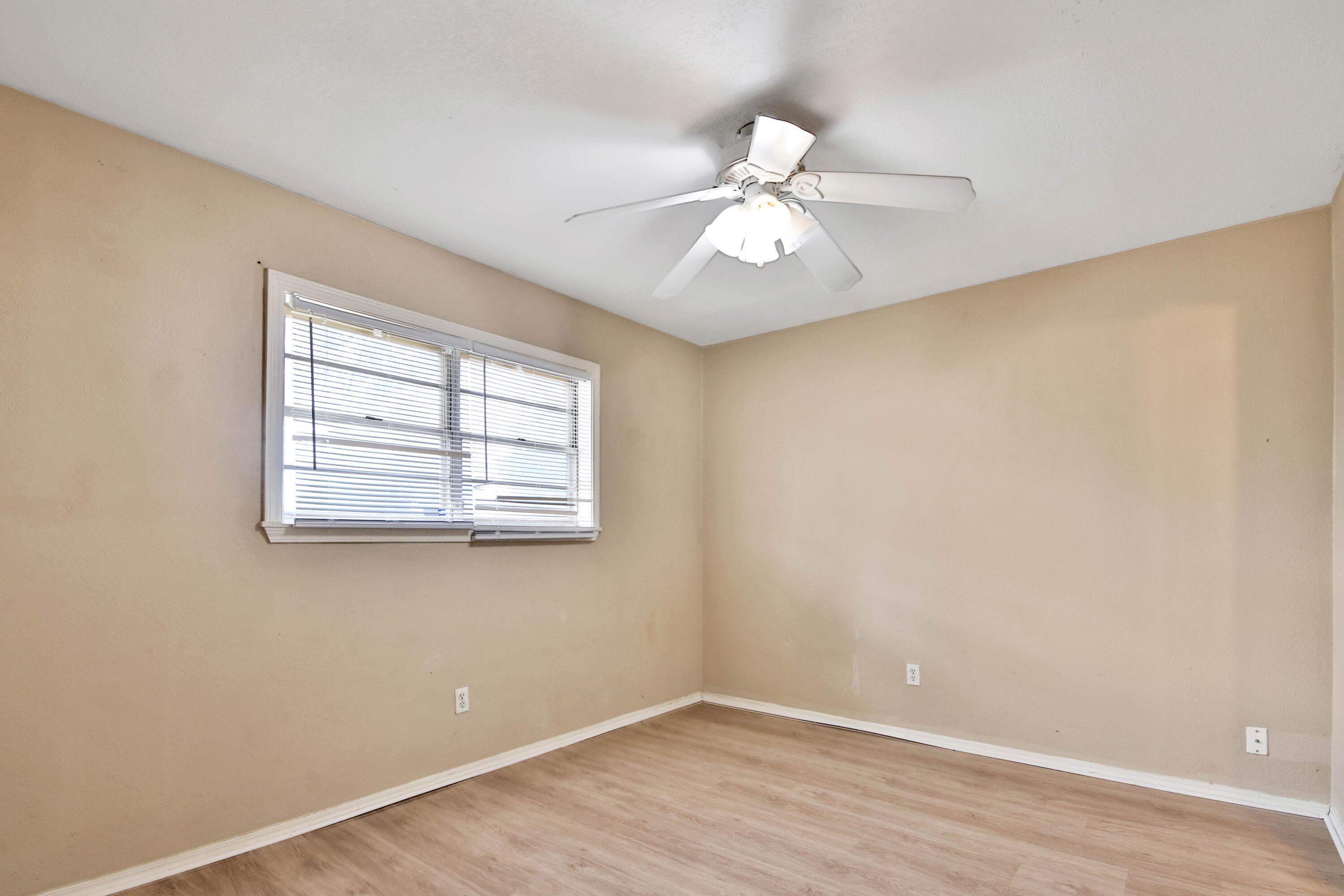 2810 42nd Street Lubbock, TX 79413 - Photo 18 of 39 IMG_0030