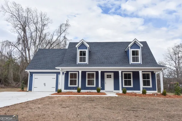 $310,000 | 115 Garland Street, Molena, GA 30258
