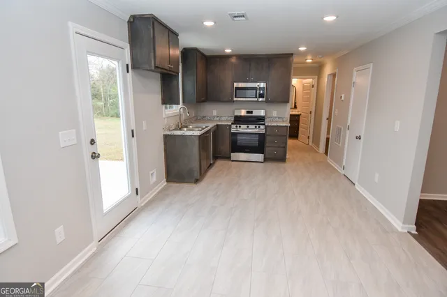 $310,000 | 115 Garland Street, Molena, GA 30258