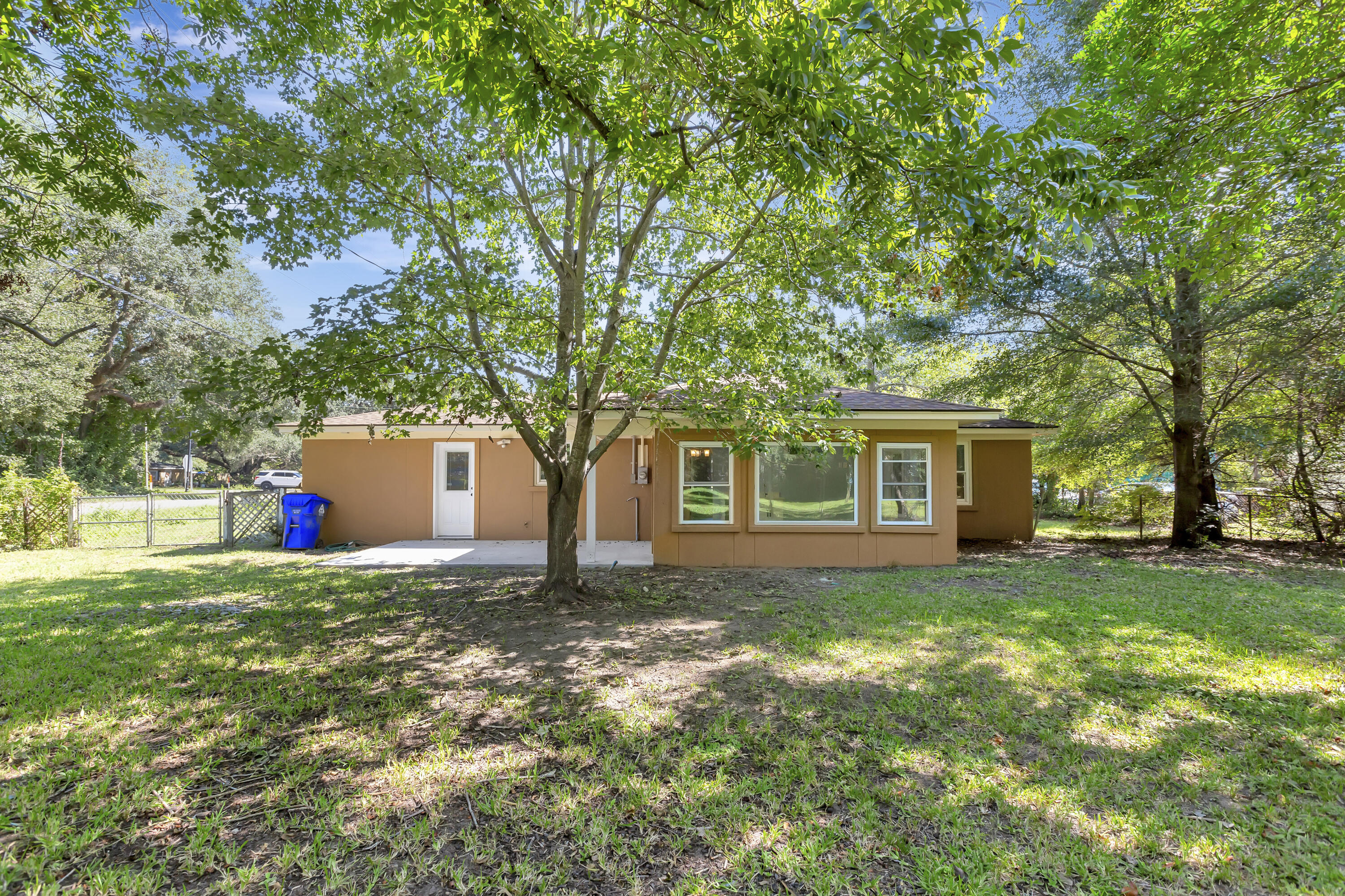1249 Stone Post Road Charleston, SC 29412 - Photo 47 of 50 Gallery Image 47