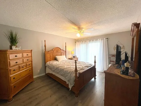 $3,000 | 1714 Consulate Place, Unit 101, West Palm Beach, FL 33401