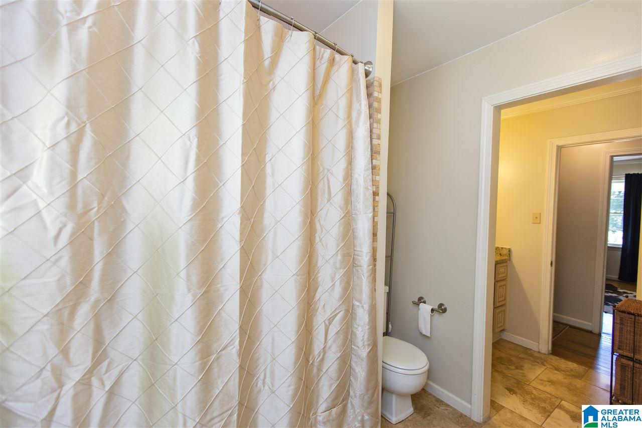 3612 Spring Valley Road, Unit 17 Mountain Brook, AL 35223 - Photo 12 of 35
