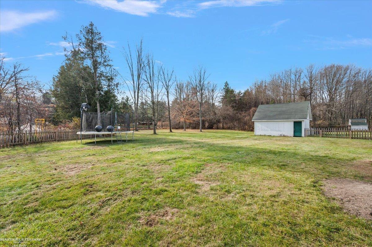 8846 Stone Road Algonac, MI 48001 - Photo 42 of 48
