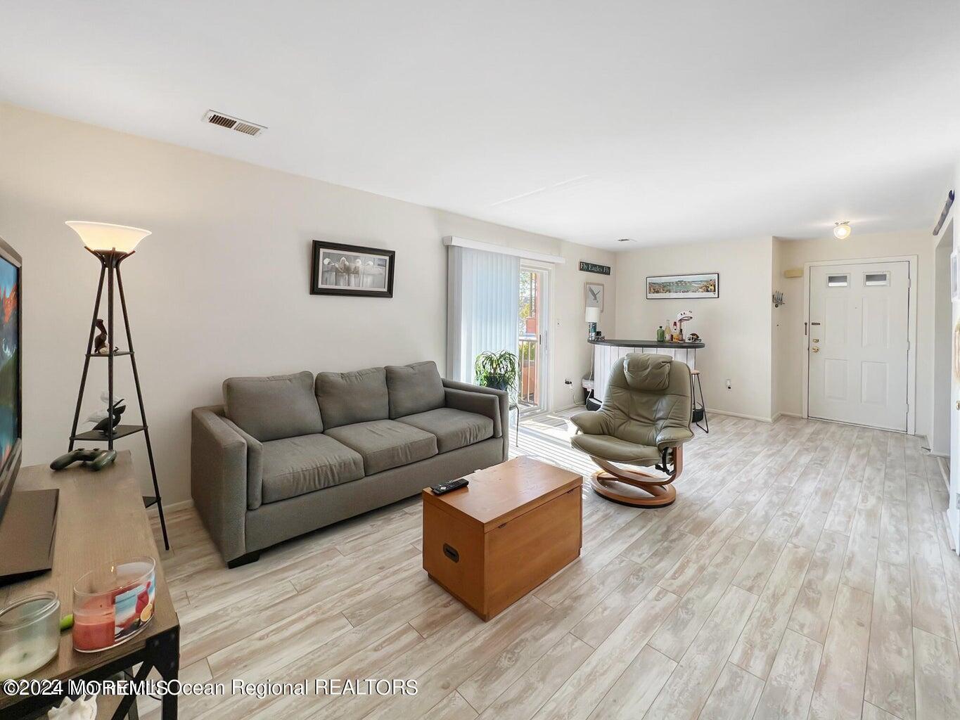 1606 Main Street, Unit R207 Belmar, NJ 07719 - Photo 2 of 19 20221026171023648622000000-o