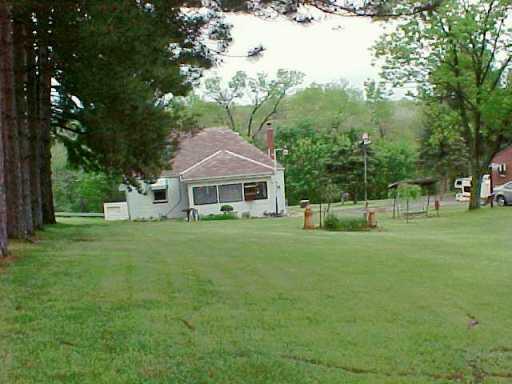 177 Baldwin Road Carnegie, PA 15106 - Photo 4 of 8 Gallery Image 4