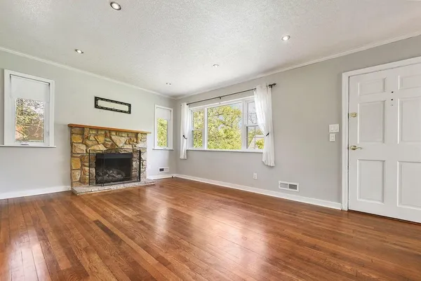 $332,500 | 3237 Apache Road, Pittsburgh, PA 15241