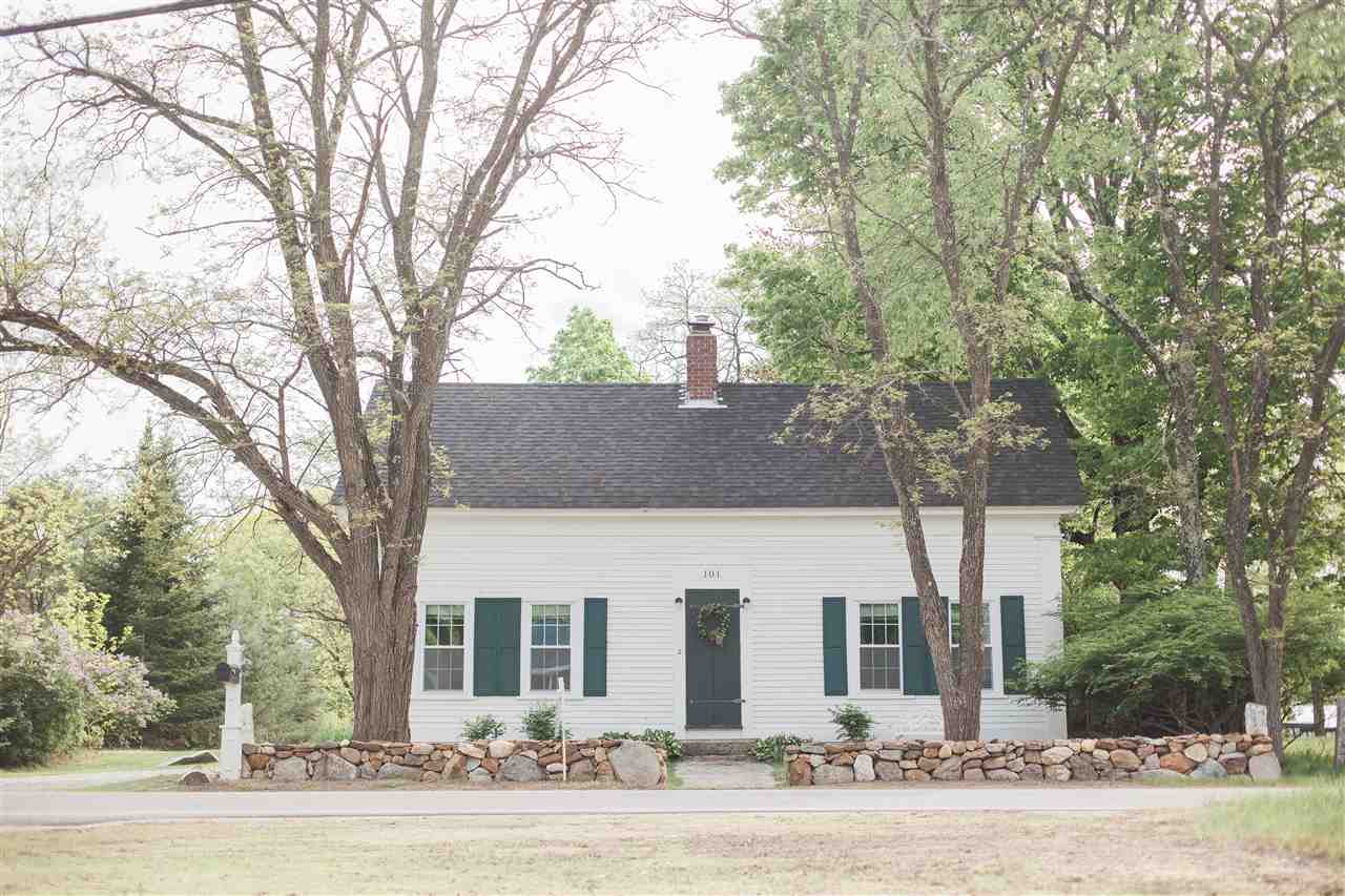 101 South Barnstead Road Barnstead, NH 03225 - Photo 1 of 38