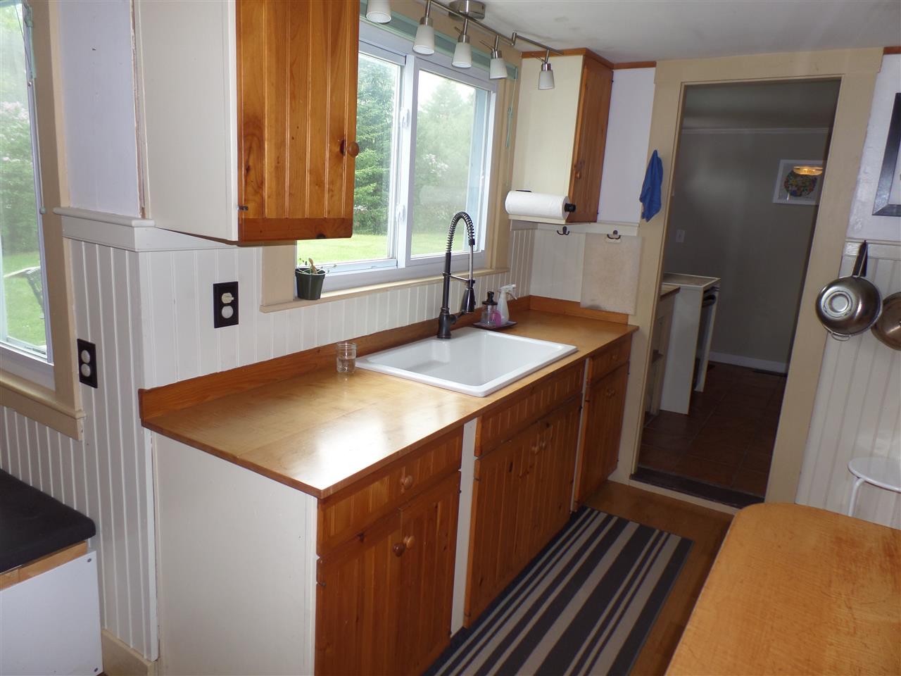 101 South Barnstead Road Barnstead, NH 03225 - Photo 21 of 38