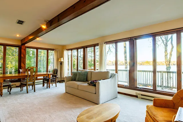 $785,000 | 84 Annis Lane, Hope, ME 04847