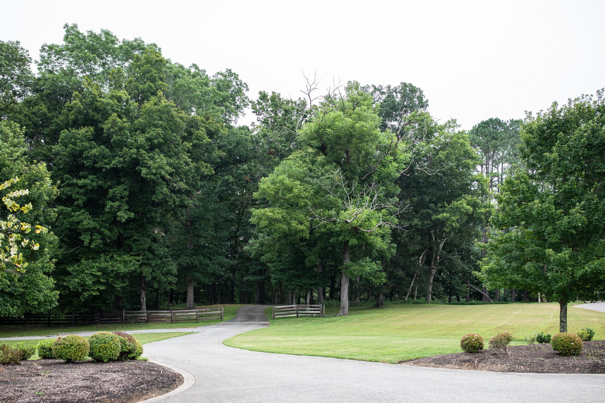 1025 Choate Road Dickson, TN 37055 - Photo 5 of 64