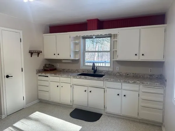 $475,000 | 2437 Pine Acres Road Northeast, Bemidji, MN 56601