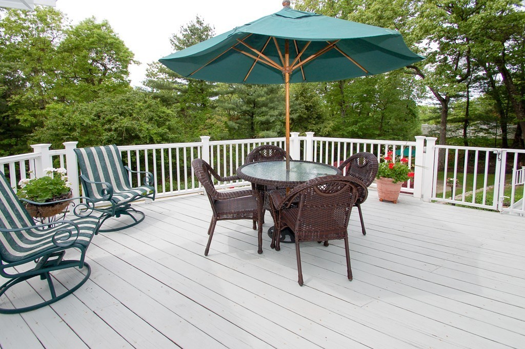 87 Nobscot Road Weston, MA 02493 - Photo 11 of 14 Gallery Image 11