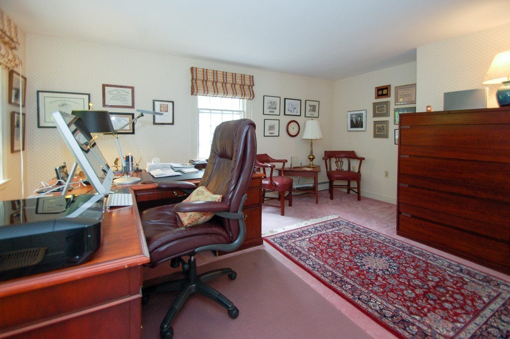 87 Nobscot Road Weston, MA 02493 - Photo 9 of 14 Gallery Image 9