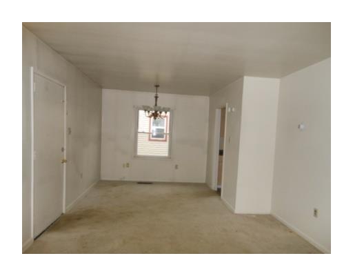 2210 South Hadley Road Springfield, OH 45505 - Photo 3 of 9