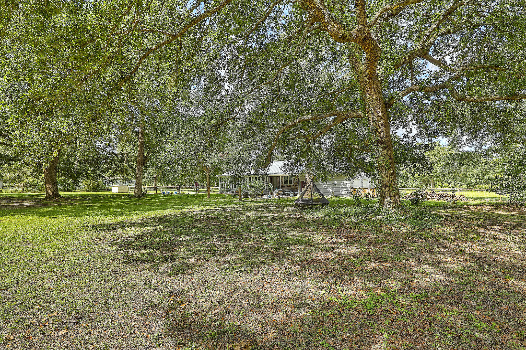 5720 Sauldam Road Ravenel, SC 29470 - Photo 37 of 57 1R3A9809_10_11_12_13_14_15