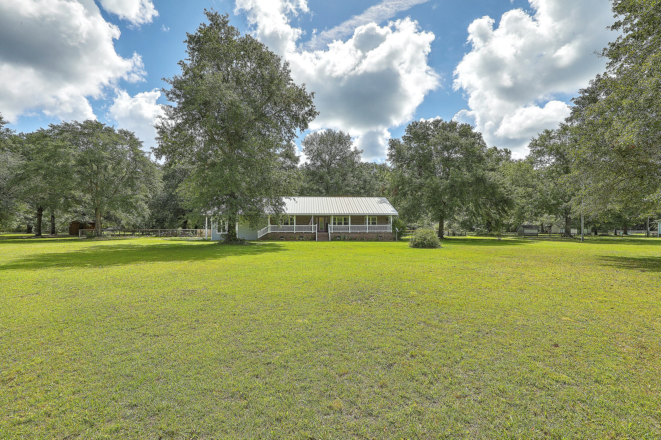 5720 Sauldam Road Ravenel, SC 29470 - Photo 8 of 57 1R3A9732_3_4_5_6_7_8