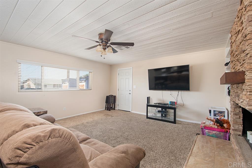 9268 Dunbarton Road Santee, CA 92071 - Photo 14 of 25