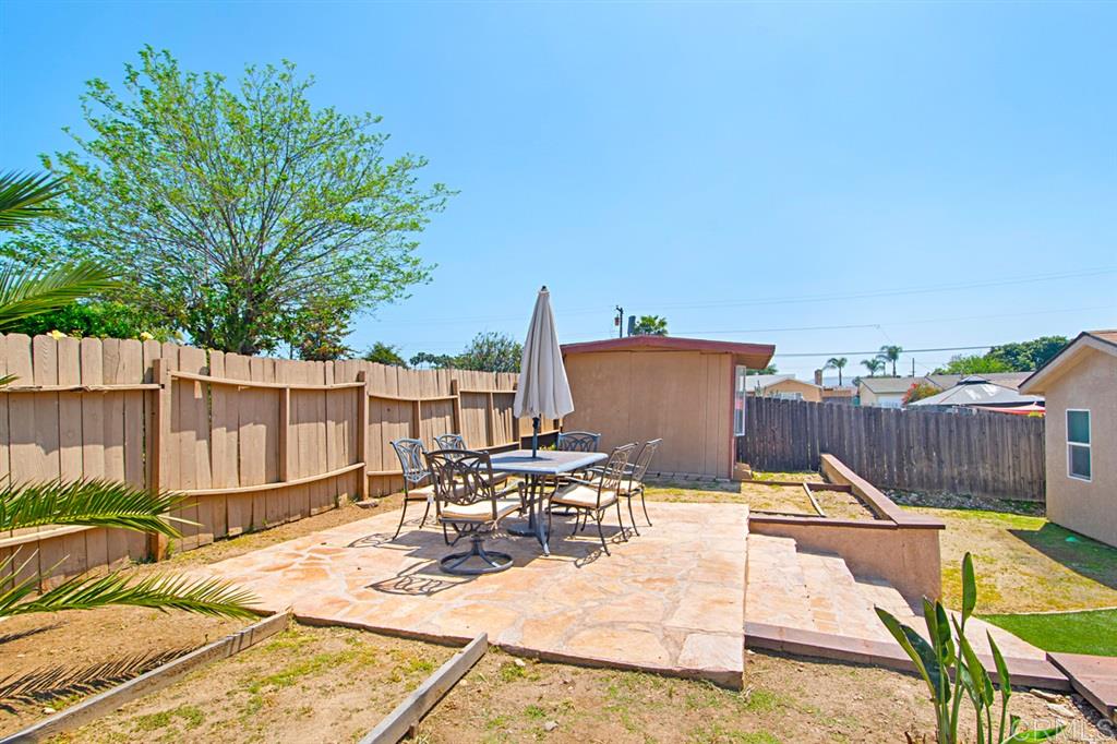 9268 Dunbarton Road Santee, CA 92071 - Photo 4 of 25