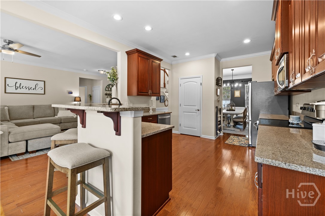 411 Plantation Place Rincon, GA 31326 - Photo 14 of 54 Spacious kitchen perfect for entertaining!