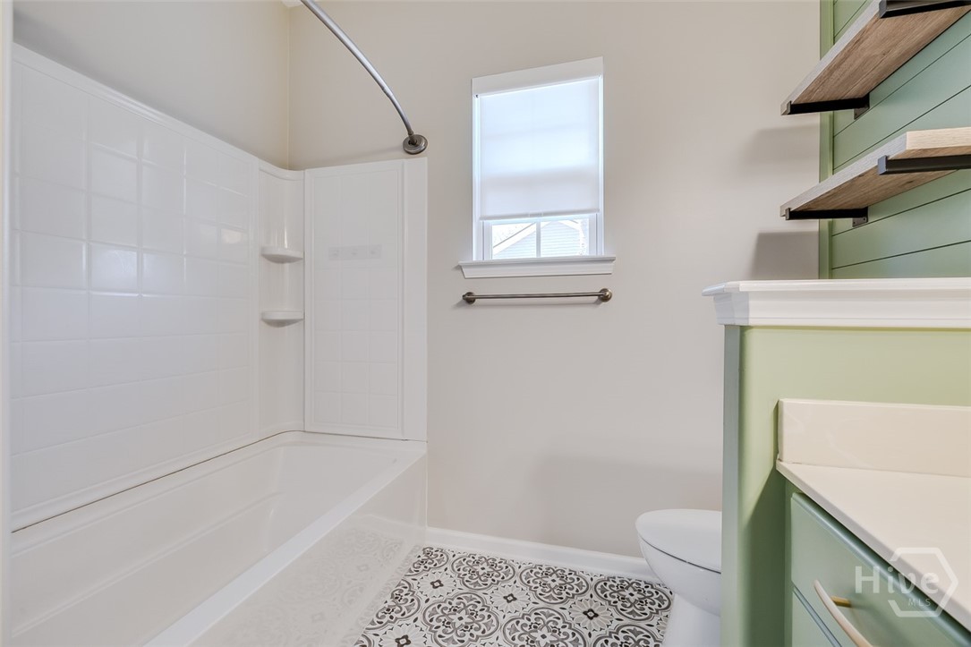 411 Plantation Place Rincon, GA 31326 - Photo 15 of 38 Downstairs full guest bath