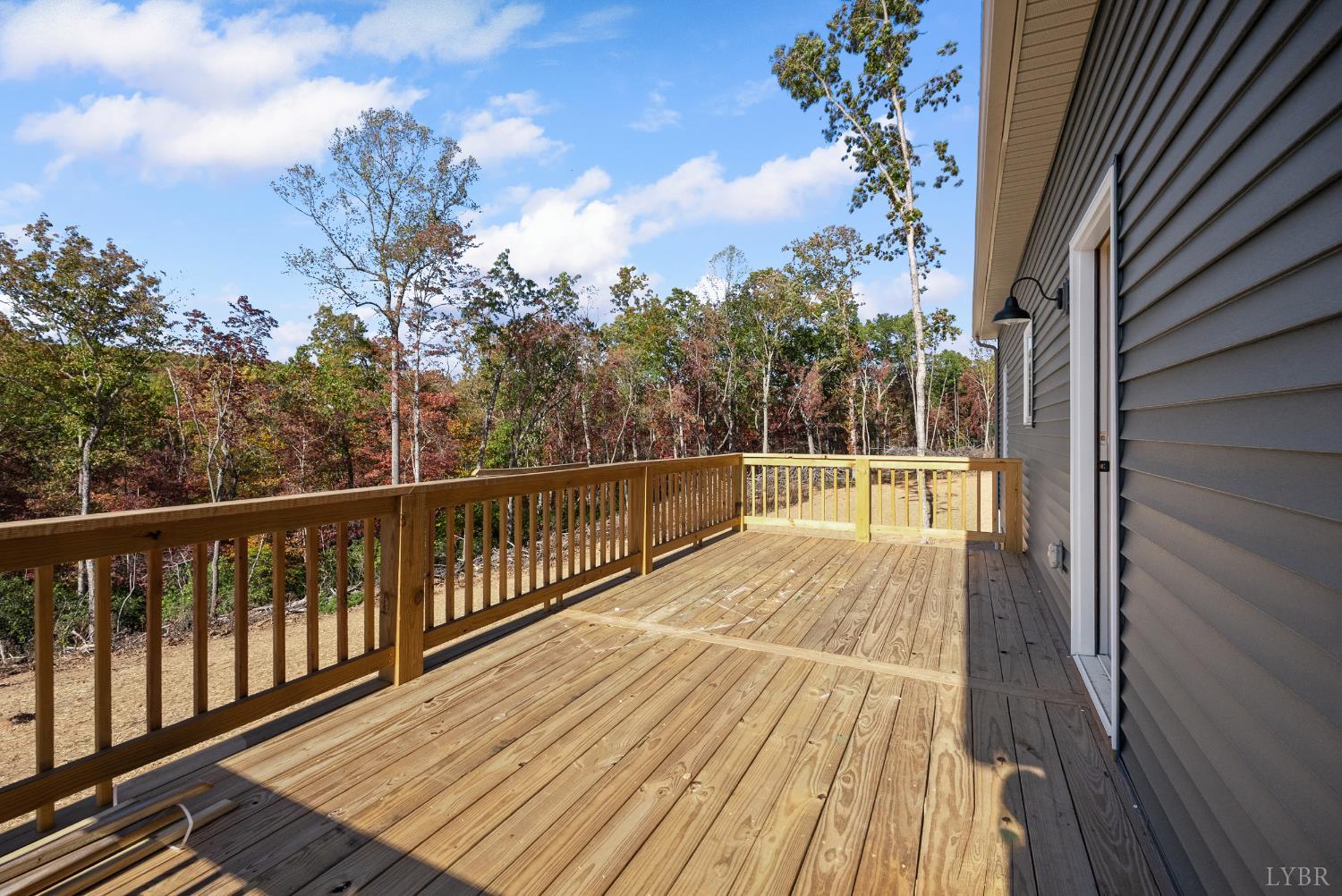 2180 Earley Farm Road Amherst, VA 24521 - Photo 21 of 35 a view of balcony with wooden floor and fence