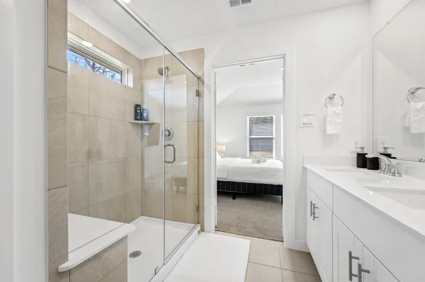 $2,250 | 1940 Velvet Oak Lane, Conroe, TX 77304
