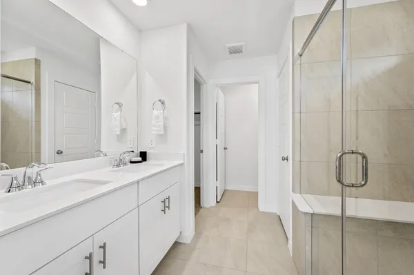 $2,250 | 1940 Velvet Oak Lane, Conroe, TX 77304