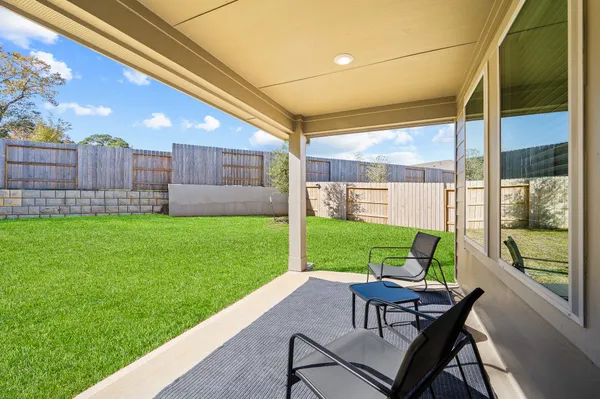 $2,250 | 1940 Velvet Oak Lane, Conroe, TX 77304