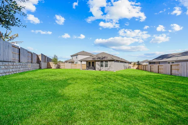 $2,250 | 1940 Velvet Oak Lane, Conroe, TX 77304